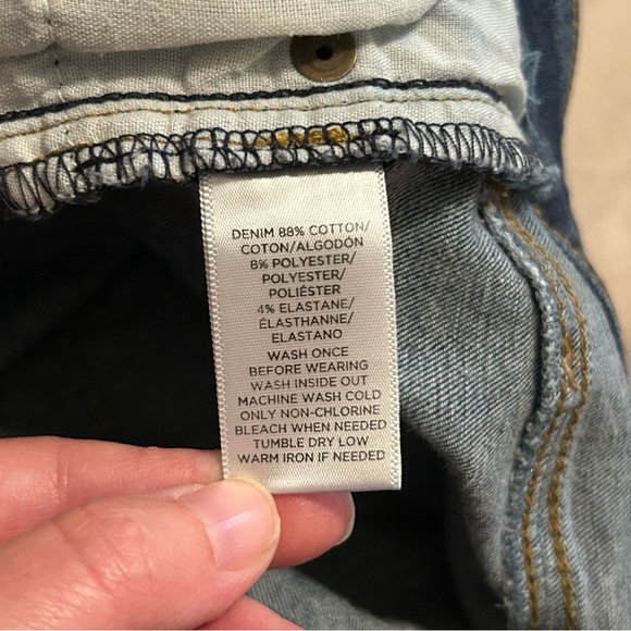 Loft Ann Taylor Womens Size 28/6 Curvy Kick Crop Medium Wash Roll Hem Jeans - Picture 5 of 8